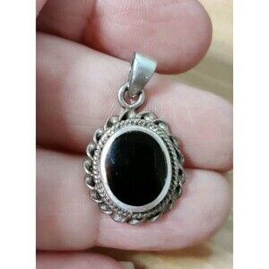 Vtg Sterling Silver 925 Signed Black Onyx 1" Pendant